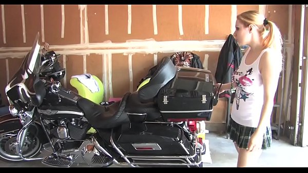 Lexi Kartel: POV-Leben