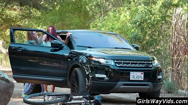 लेस्बियन पोर्नस्टार सेक्स दुर्घटना