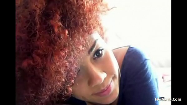 Daisy Daza fickt sich für mich vor der Kamera