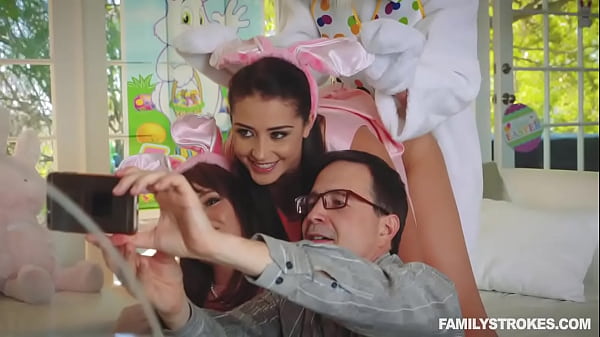 stepDad teaches red head playmate'_ playmate'_s stepdaughter anal first time