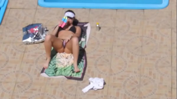 Flagged girl masturbating in the pool