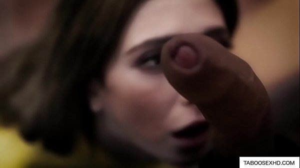 Adolescente tradisce il fidanzato in campeggio