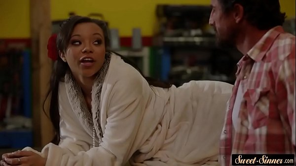 Highheeled ebony teen fucked passionately