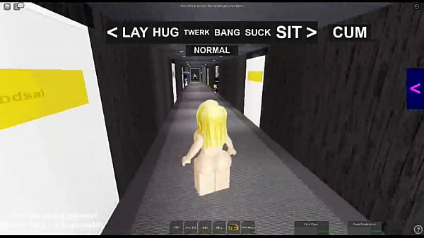 L'anale teenager esegue un video