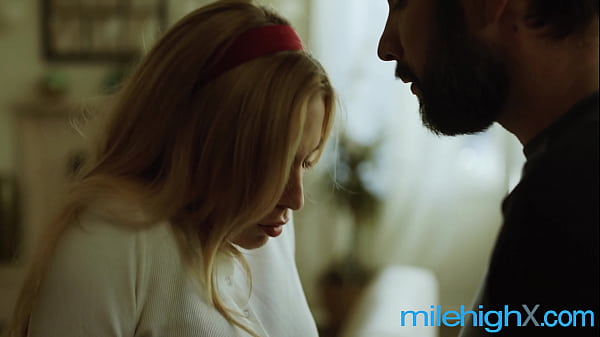 Amazing Young Girl shows off