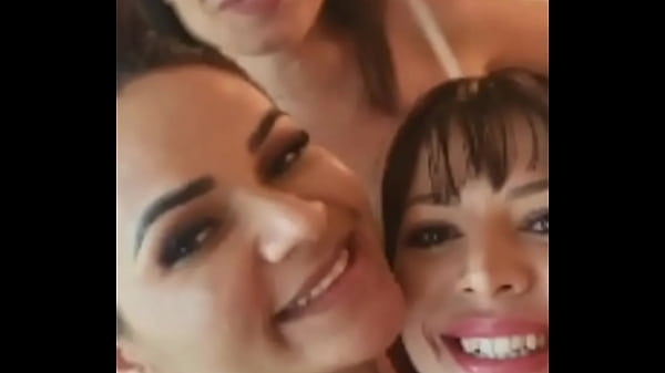 Pamela pantera dan&ccedil_ando funk com marcela branquinha e luna oliveira... atrizes porn e acompanhamtes de luxo