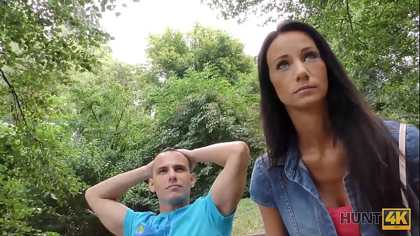 Teen Teen strips - sensual