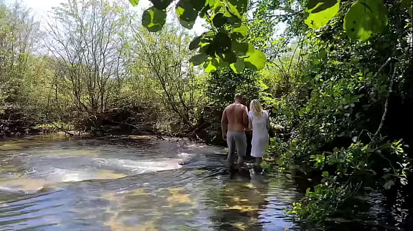 Sexy anal Teen performs