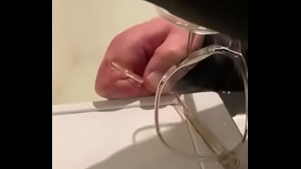 -bottle glasses : Hot and proper cleaning :-P