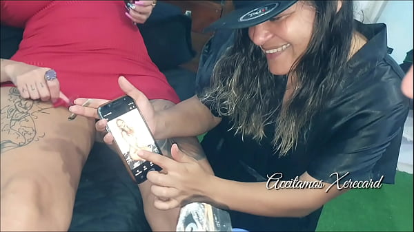 Now all women want to pay for their tattoo on Xerecard. Melissa Devassa Paty Bumbum Alem&atilde_o Tattoo Artist