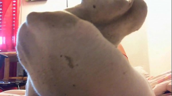 Come smell my smelly, sweaty socks after a gym session