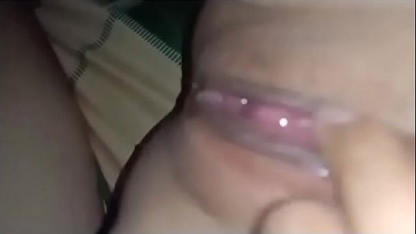 Take your girlfriend home to make water splash more than a flood