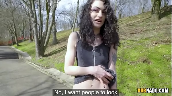 Erik Everhard filmt Lydia Black, während er sie fickt