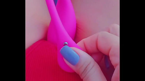 Lovense Lush POV: Gorgeous Girl'_s Pink Pussy Play