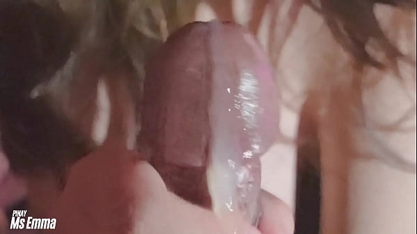 Bokep indonesio: examen aprobado, hora de pagar y ndash_ Estudiante traviesa chupa la polla del profesor y toma esperma