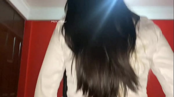 Heiße, wilde Teenie-Strips – sexy