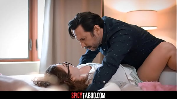 Non devo dirlo all'insegnante - Leana Lovings