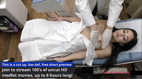 Sexy big_ass Teen shows off