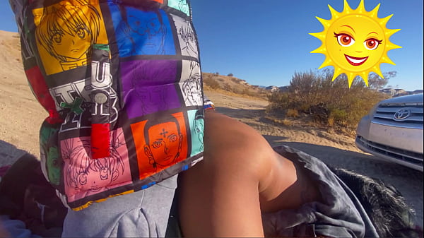 Wir konnten es kaum erwarten, also haben wir in der Öffentlichkeit gefickt