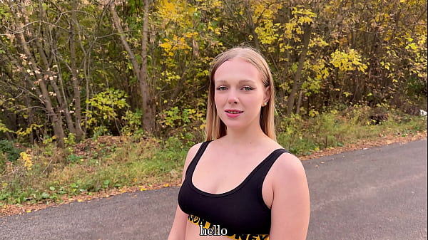 HABEN SIE KEIN GELD FÜR EIN AUTO – SCHAFFEN SIE DEN RABATT MIT IHRER PUSSY AB