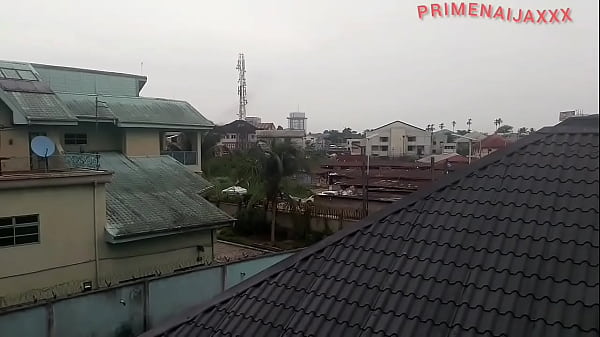 Ovulating girlfriend hungers for dick this early morning