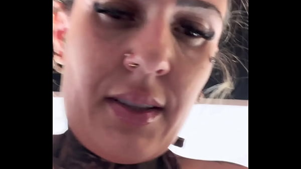 Beautiful Teen enjoys herself amateur