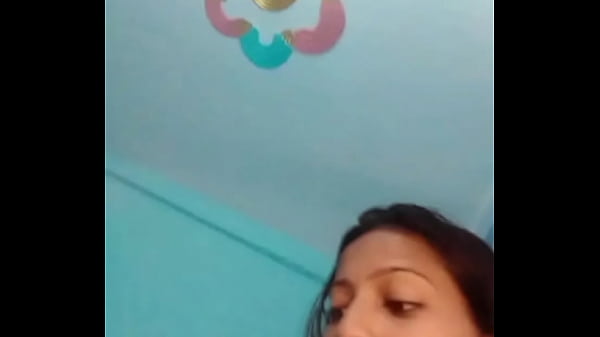 Amazing beautiful Teen shows off