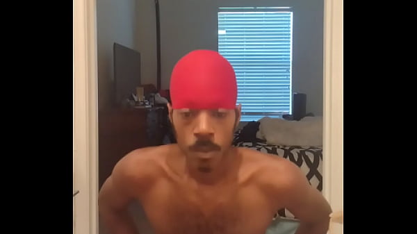 Ragazza teenager di allenamento sensuale