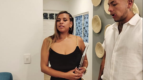 Xxxtime - Thomas goes to buy a house and fucks the saleswoman while his wife arrives