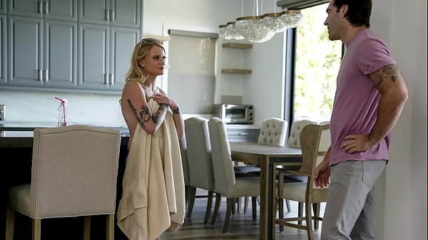 Patrigno... che cavolo! Perché non hai bussato