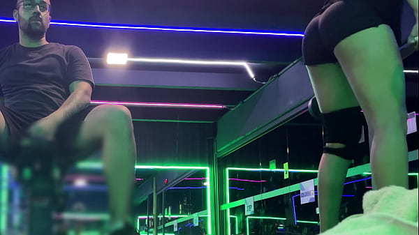 Hot cute Teen enjoys herself - sexy