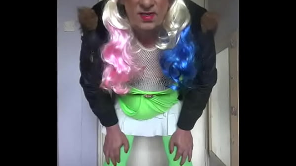 sissy crossdresser wanting to swallow pee part 4