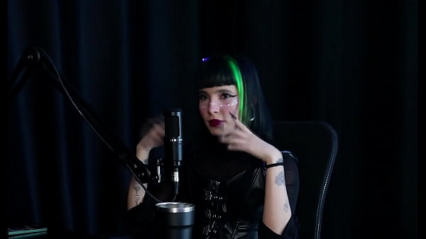 She decided to invest in porn content, was called to the school board for a leaked video, lost her virginity in her mother's bed - Carol RHCP (SHEER/RED)