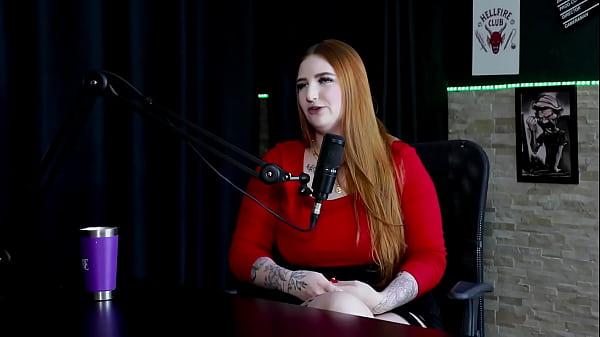 Vorrei fare delle foto cattive, la famiglia non lo accetta ma lo rispetta, vogliono registrare con Jef&atilde_o, e il loro ideale sarebbe... - Ingridi Vict&oacute_ria (SHEER/RED)