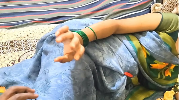 Desi Ấn Độ vợ gian lận và quái với người bạn