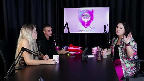 Spiegare l'anatomia della vagina e l'uso del preservativo - Marina Karam (sex&oacute_loga) (SHEER/RED)