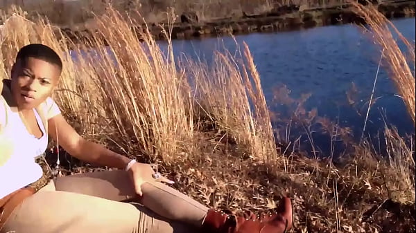 Ich kann nicht genug von dieser sexy roten Schlampe bekommen