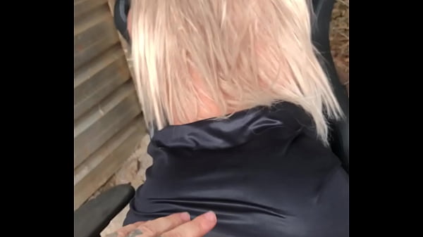 FRAU GESCHENKT EHEMANN MIT BLONDER INTEGRATE (SEXSPIELZEUG)