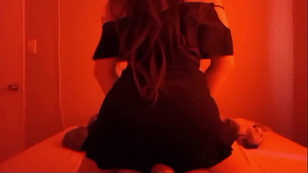 Adolescente si diverte Video