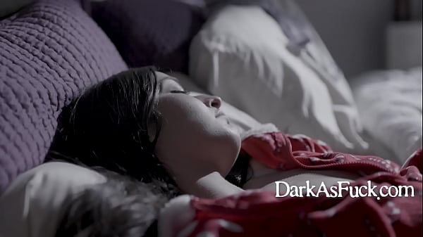 Babbo Natale licenziato nel centro commerciale scopa i capi di 18 anni innocenti