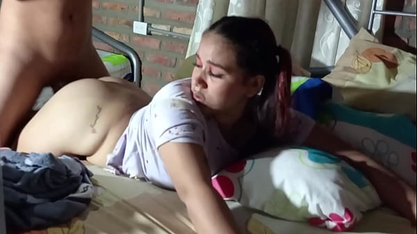 Incredibile teenager sensuale si diverte