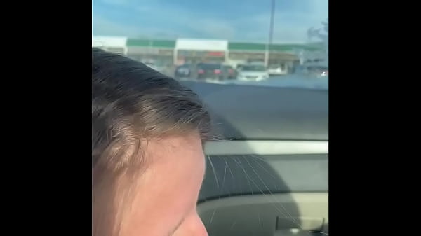 Sehen Sie sich das tolle Blowjob-Teen-Video an