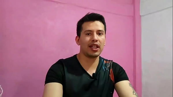 Il padre del mio migliore amico mi ha penetrato con il suo cazzo enorme (storia sessuale)