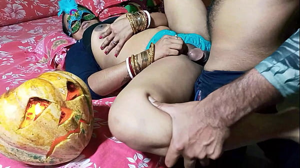 Halloween-Special 2022: Ex-Freundin an Halloween hart gefickt