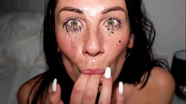 छोटे किशोरों पर बड़े वीर्य का भार - शुक्राणु से सराबोर चेहरे का संकलन