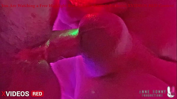 Teen cumshot has fun Video