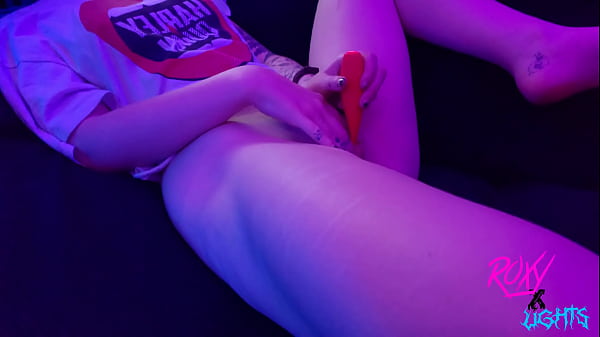 Schöner Teenager posiert Teenager