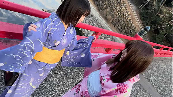 Ein Tag voller Orgasmen und Sex! Wir vier hatten zusammen ein Doppeldate in einer Stadt mit heißen Quellen! Nachdem Sie das Königsspiel gespielt haben, ist es Zeit, eine gemischte Bade-Thermalquelle zu mieten! Getrennt in Bad und Zimmer, Creampie SEX & Schlucken ohne Blowjob! zuletzt