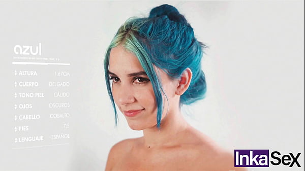 Azul, my virtual assistant, shy, seductive and sex addict. Min Galilea