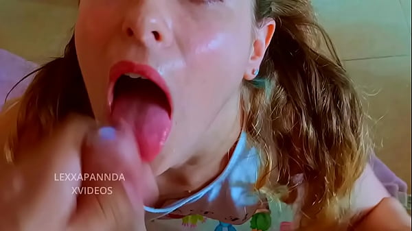 Beautiful Teen strips sexy